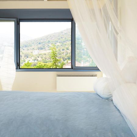Blueline Guesthouse Agios Dimitrios  Exterior photo