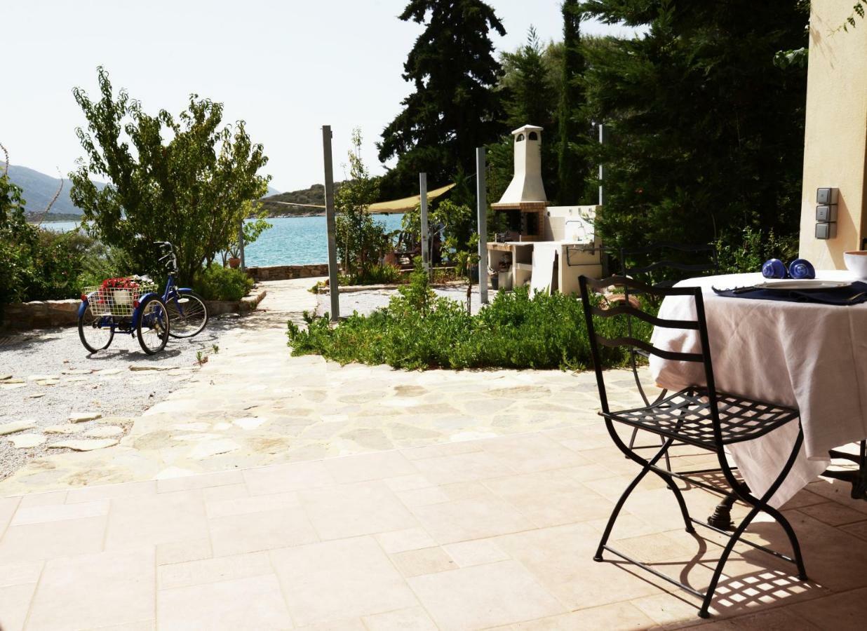 Blueline Guesthouse Agios Dimitrios  Exterior photo