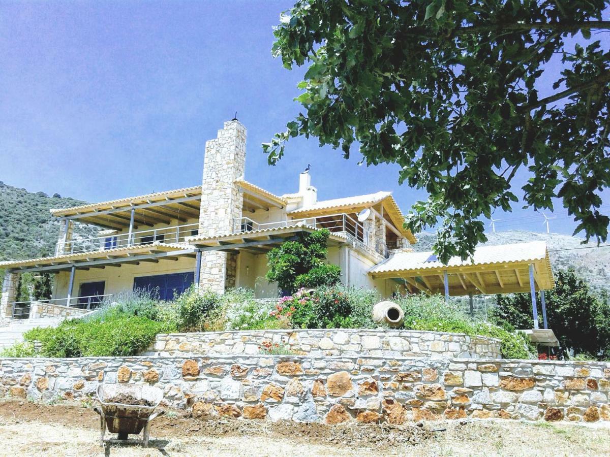 Blueline Guesthouse Agios Dimitrios  Exterior photo